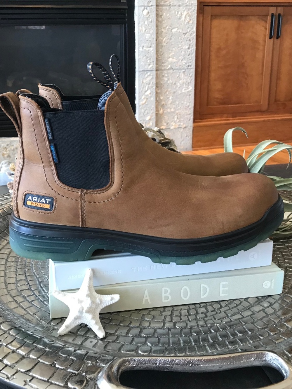 ARIAT TURBO CHELSEA WATERPROOF CARBON TOE WORKBOOT